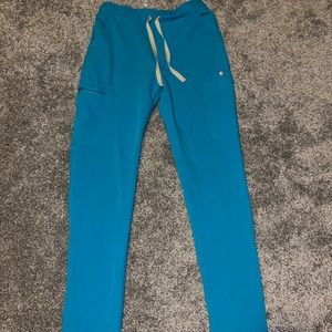 Figs yola skinny scrub pants- teal XS long
